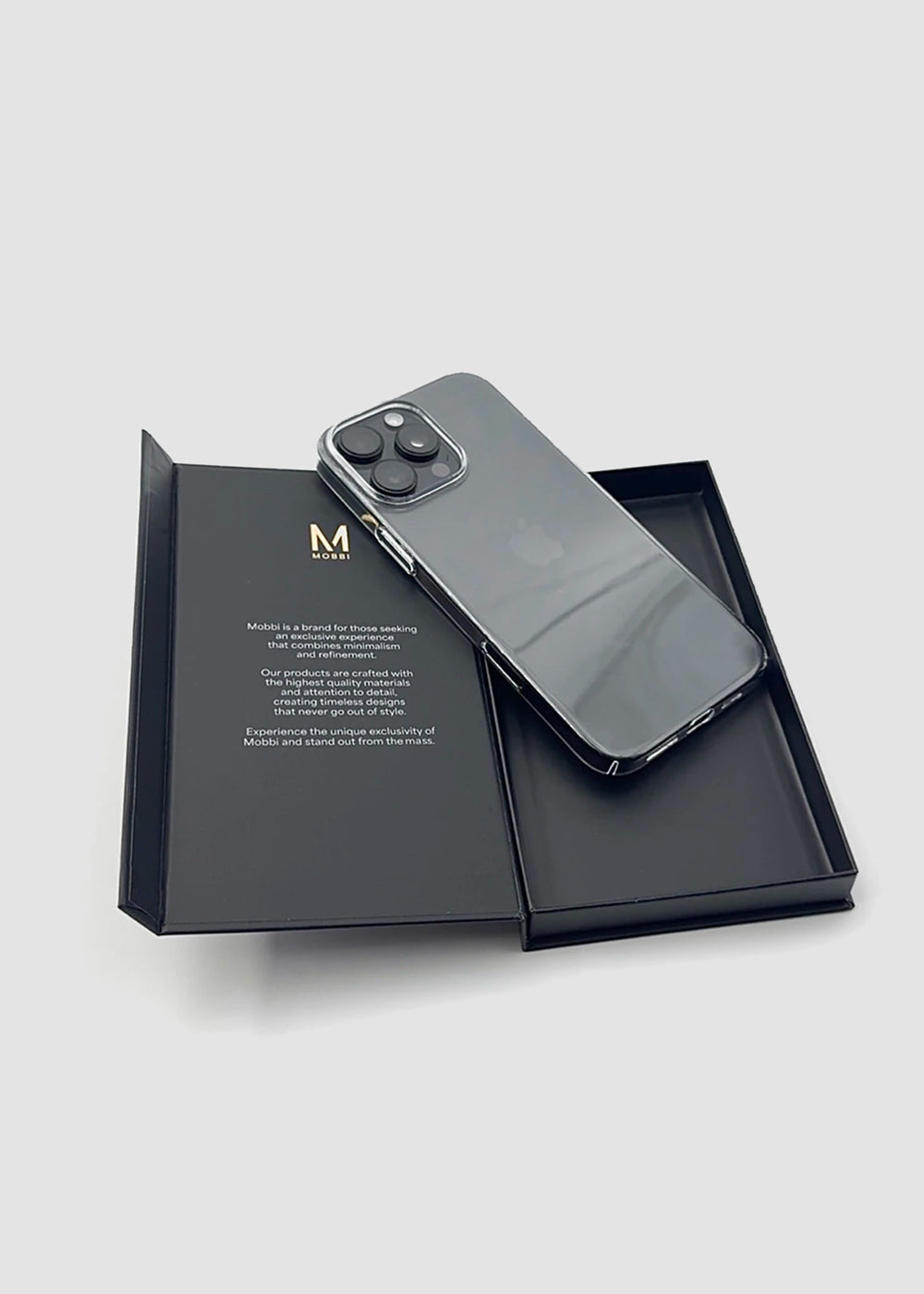 GENOMSKINLIGT IPHONE-SKAL – CLEAR INFINITY CASE